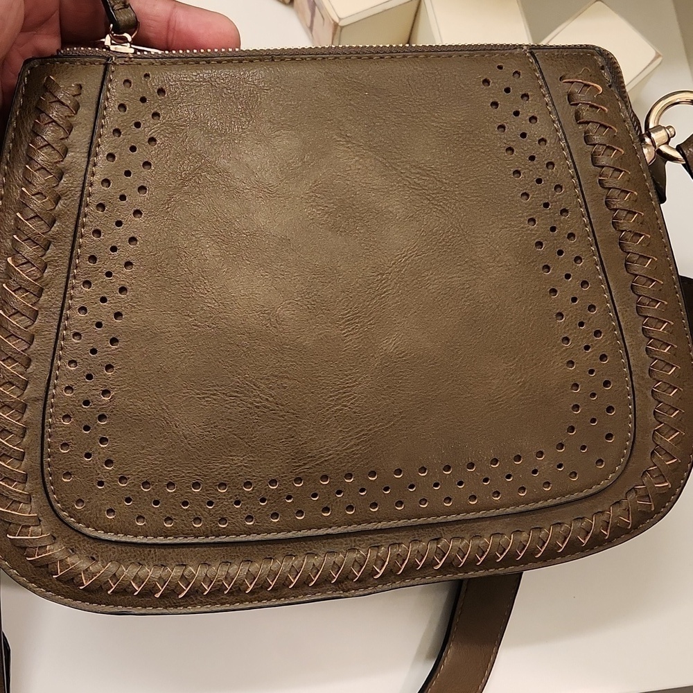 Kate & Alex Shoulder Purse - Picture 5 of 7
